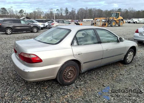 1999 Honda Accord Lx z USA, uszkodzony, nr VIN 1HGCG5642XA098437